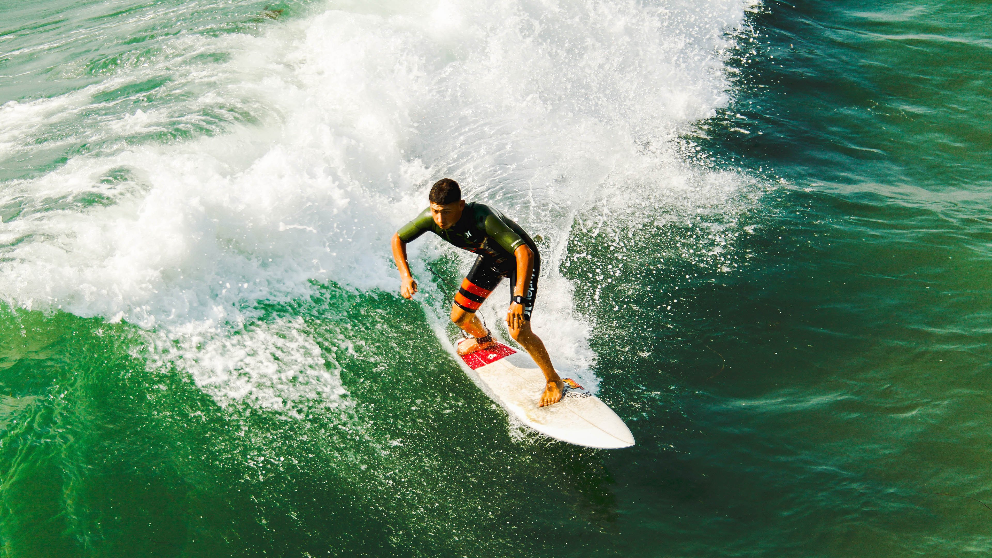 中国队门将穆斯莱拉在巴黎奥运会上展现出高水平的扑救能力，穆斯莱拉老婆